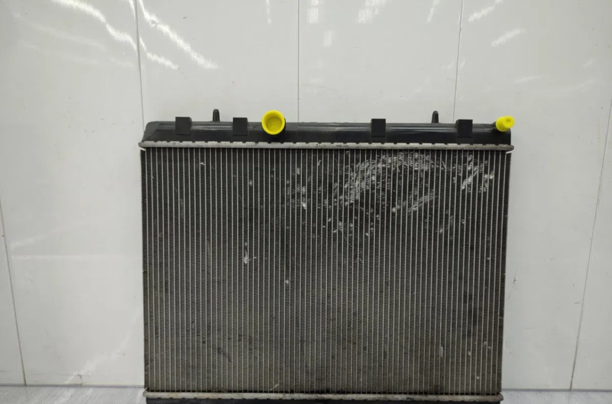 Radiateur PEUGEOT 308 1 PHASE 1 occasion
