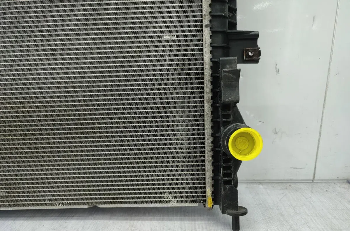 Radiateur PEUGEOT 308 2 PHASE 1 occasion