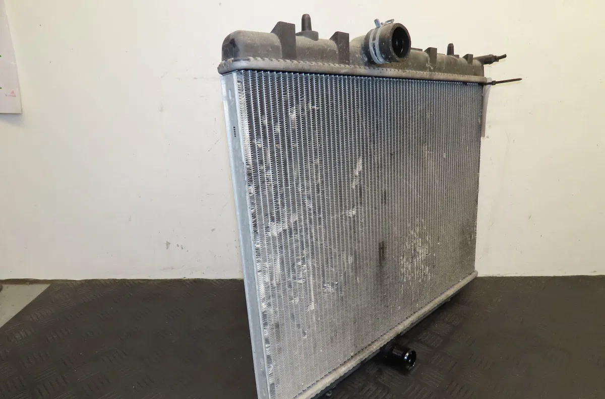 Radiateur Peugeot 308 I (4A_, 4C_) 1.6 hdi (2007-2014) 5 portes occasion