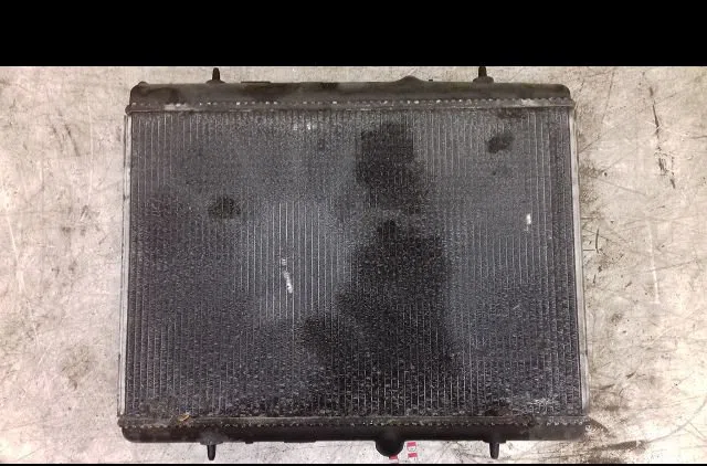 Radiateur Peugeot 308 I (4A_, 4C_) 2.0 hdi (2007-2014) 3 portes occasion