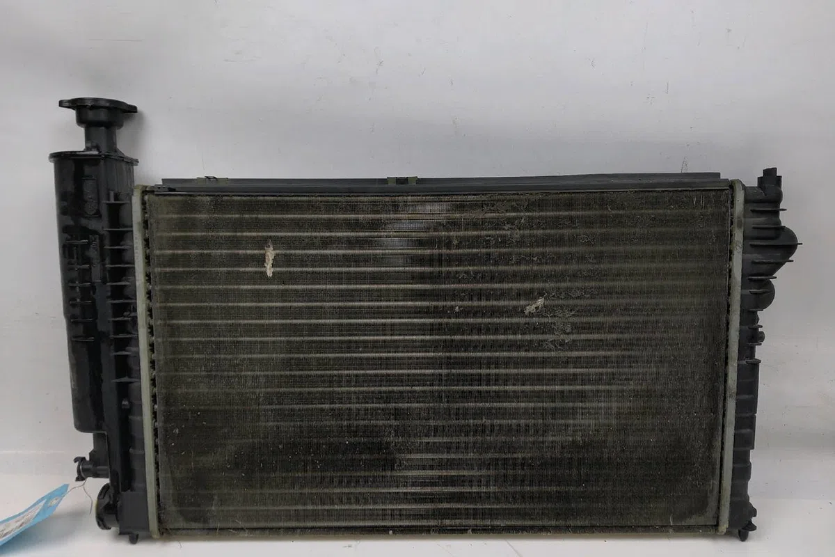 Radiateur Peugeot 405 II (4B) 1.8 (1992-1995) occasion