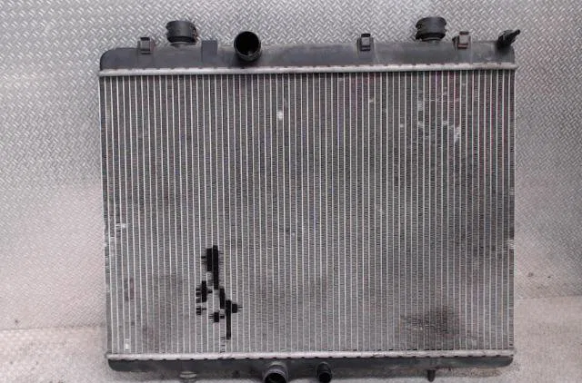 Radiateur Peugeot 407 (6D_) 2.0 hdi 135 (6drhrh, 6drhre, 6drhrg, 6drhrj) (2004-2010) 4 portes occasion
