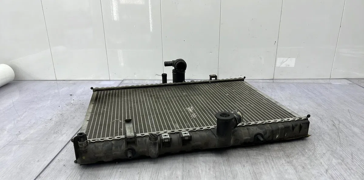 Radiateur PEUGEOT 607 PHASE 1 occasion