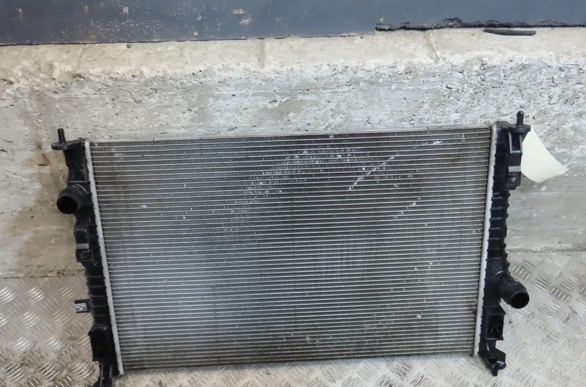 Radiateur Peugeot EXPERT Camionnette (V_) 2.0 bluehdi 120 (2016) occasion