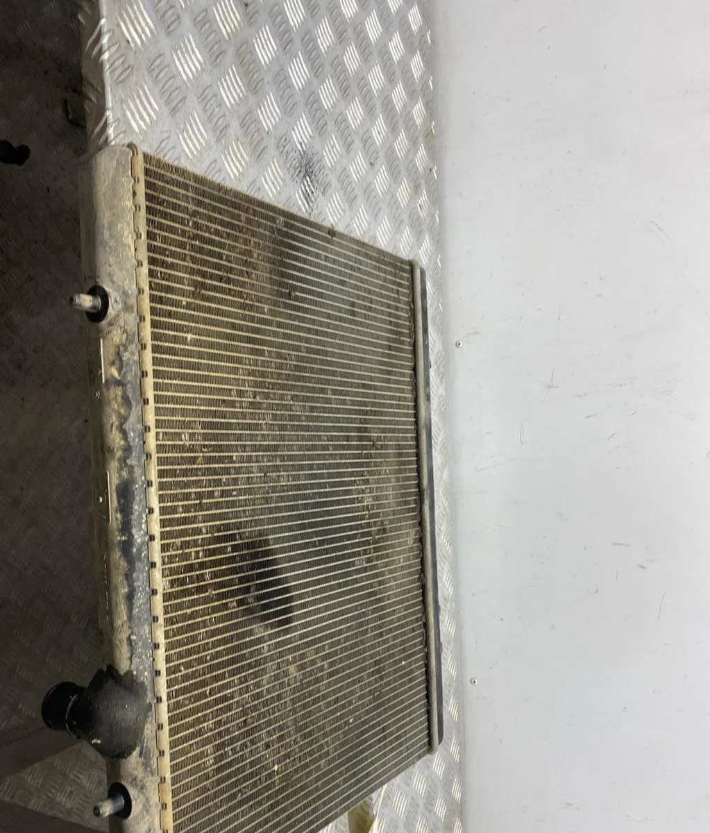 Radiateur PEUGEOT PARTNER 1 PHASE 2 occasion