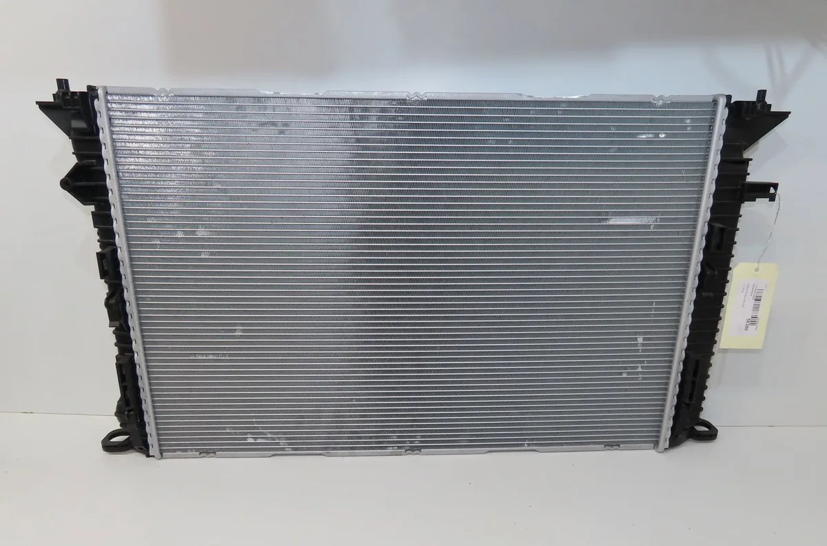 Radiateur Porsche MACAN (95B) 3.0 s (2014-2018) occasion