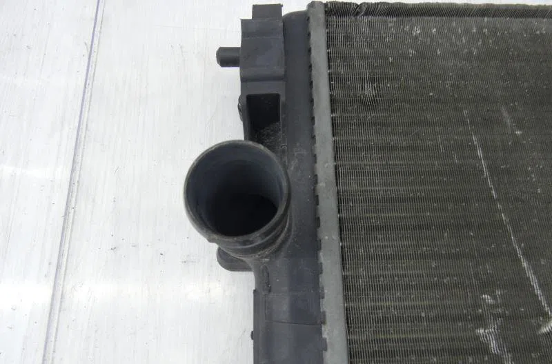 Radiateur RENAULT CLIO 2 PHASE 2 occasion