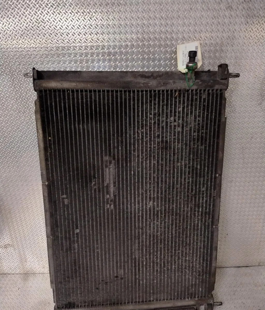 Radiateur RENAULT CLIO 3  CLIO 3 PHASE 1 occasion