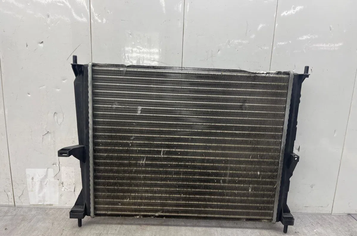 Radiateur RENAULT CLIO 3 PHASE 1 occasion