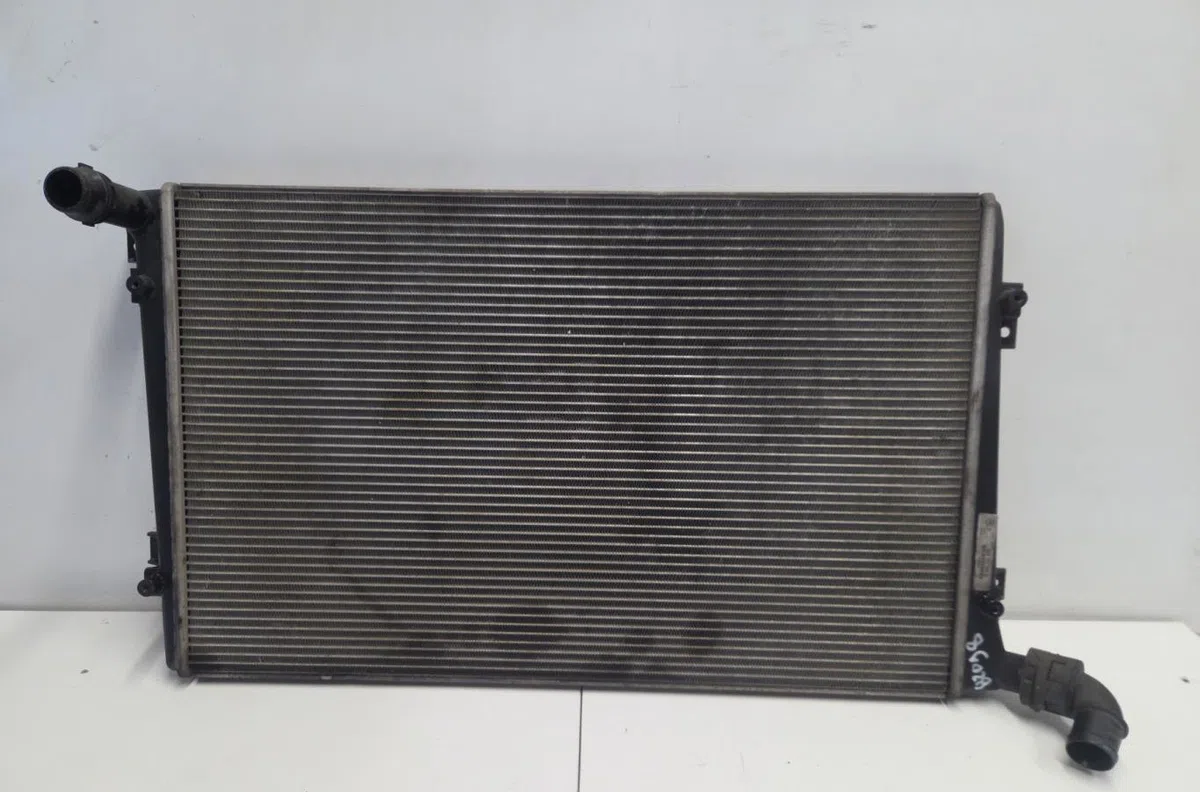 Radiateur RENAULT CLIO 3 PHASE 2 occasion
