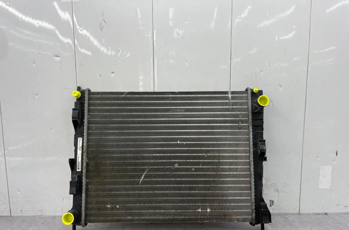 Radiateur RENAULT CLIO 3 PHASE 2 occasion