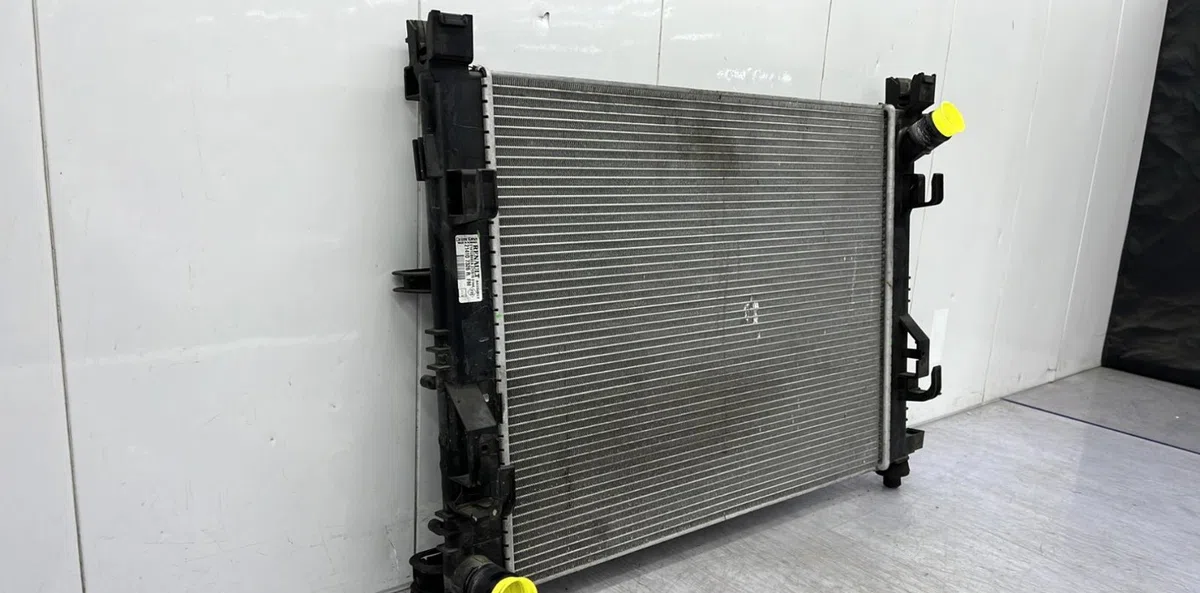 Radiateur RENAULT CLIO 4 PHASE 1 occasion
