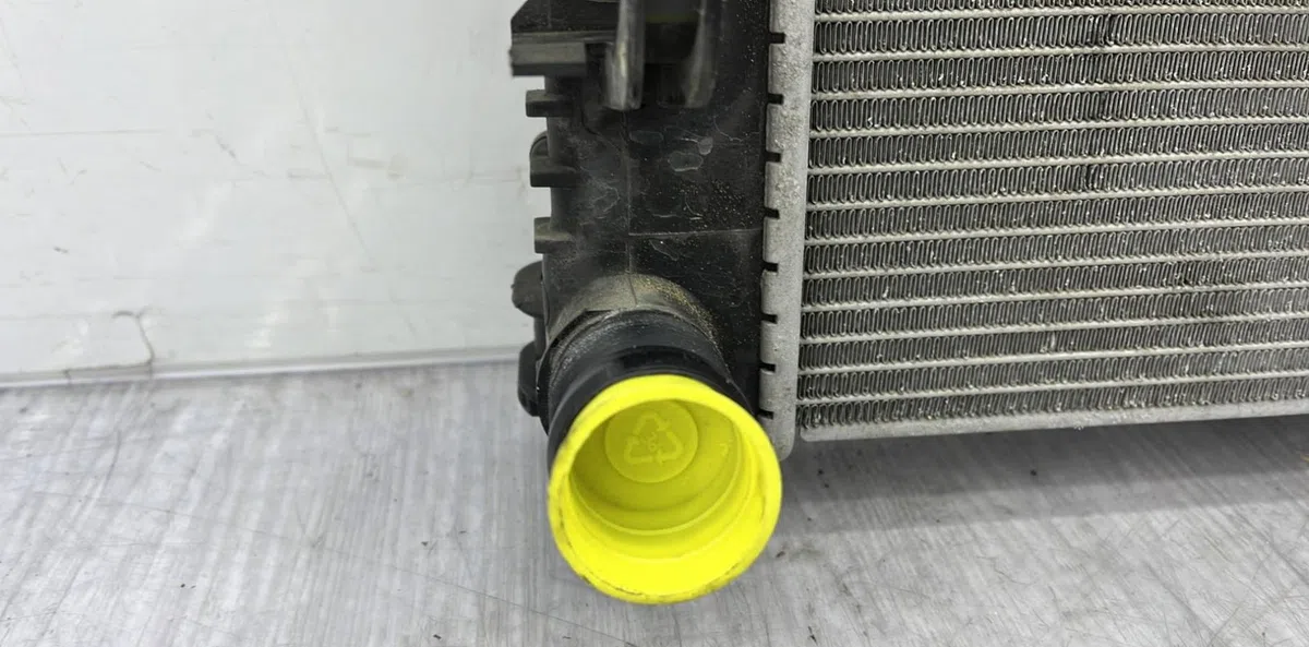 Radiateur RENAULT CLIO 4 PHASE 1 occasion