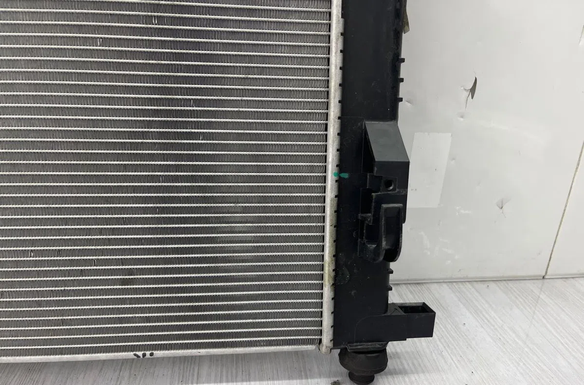 Radiateur RENAULT CLIO 4 PHASE 2 BREAK occasion