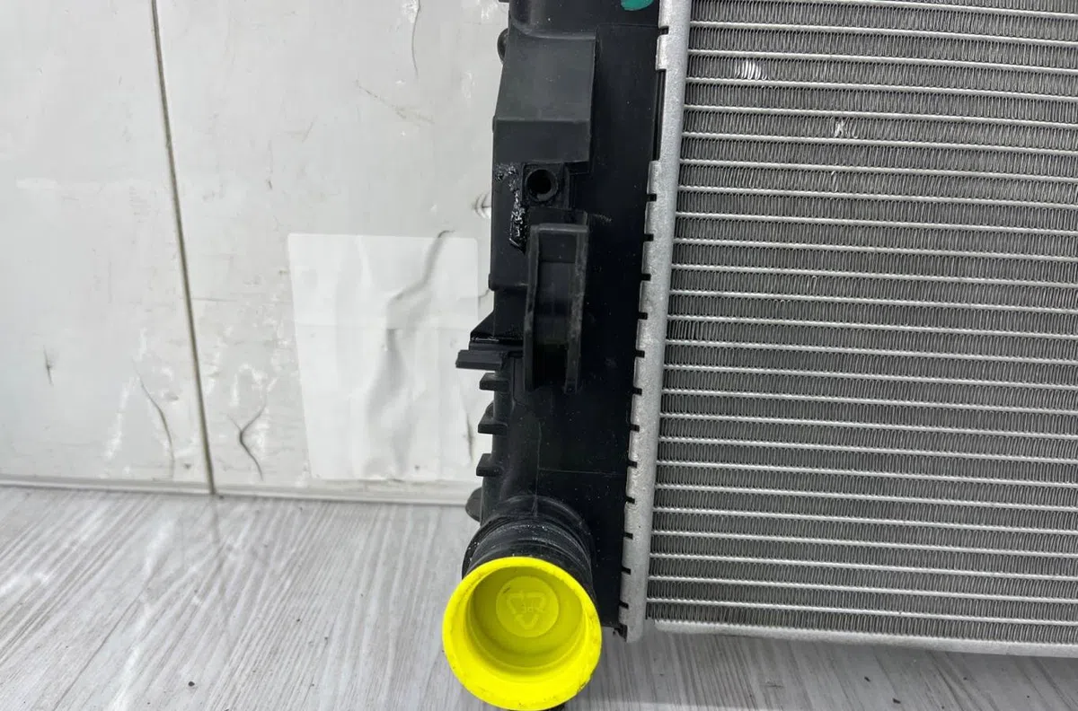 Radiateur RENAULT CLIO 4 PHASE 2 BREAK occasion