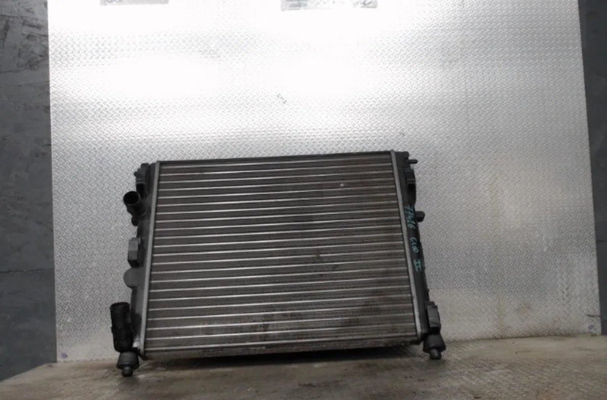 Radiateur Renault CLIO II (BB_, CB_) 1.4 16v (b-cb0p, bb13) (2000-2008) 5 portes occasion