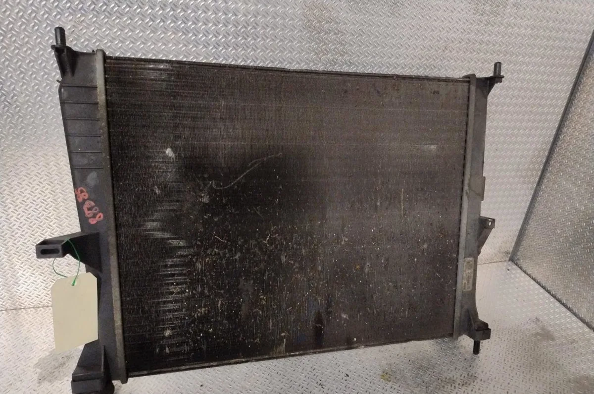 Radiateur Renault CLIO III (BR0-1, CR0-1) 1.5 dci (c-br0g, c-br1g) (2005-2012) 5 portes occasion