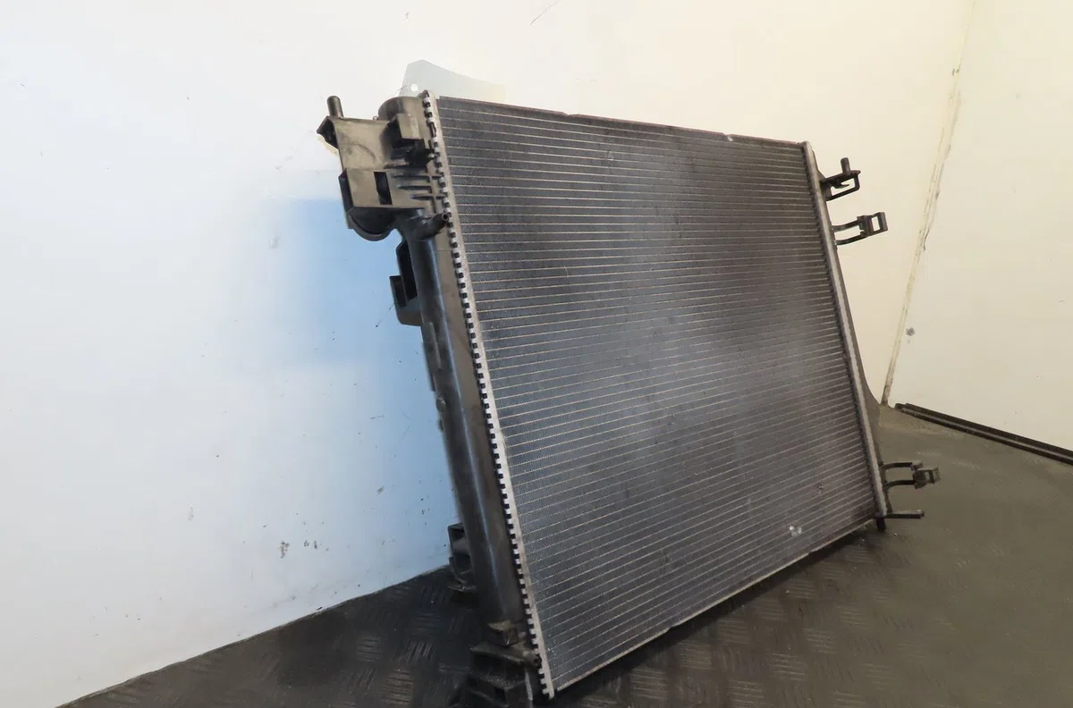 Radiateur Renault ESPACE V (JR_) 1.6 tce 200 (2015) occasion