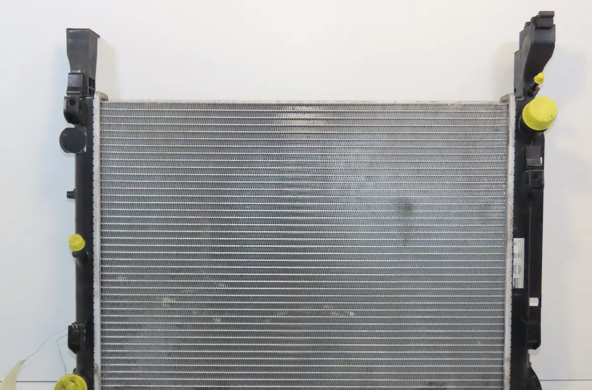Radiateur Renault KANGOO - GRAND KANGOO II (KW0-1_) 1.5 dci 85 (kw0k, kw0l, kw0b) (2008) 4 portes occasion