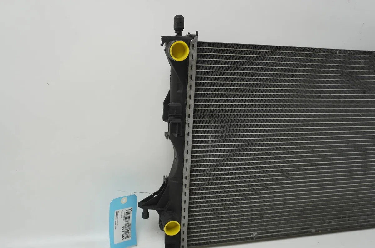 Radiateur Renault LAGUNA II Grandtour (KG0-1_) 2.2 dci (kg0f) (2001-2006) occasion