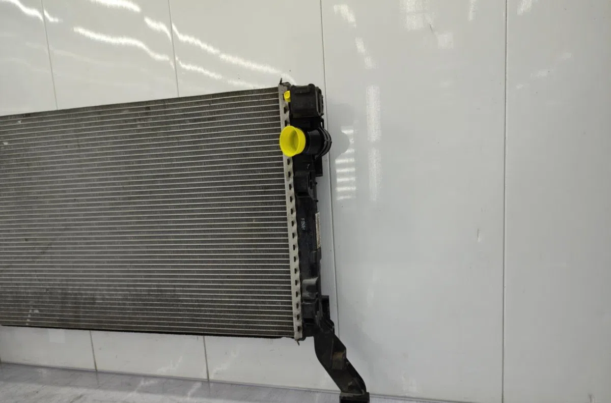 Radiateur RENAULT LATITUDE occasion