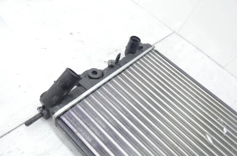 Radiateur RENAULT MEGANE 1 PHASE 2 occasion