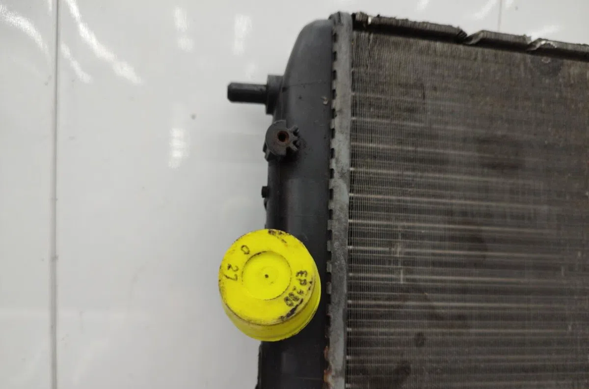 Radiateur RENAULT MEGANE 1 PHASE 2 occasion