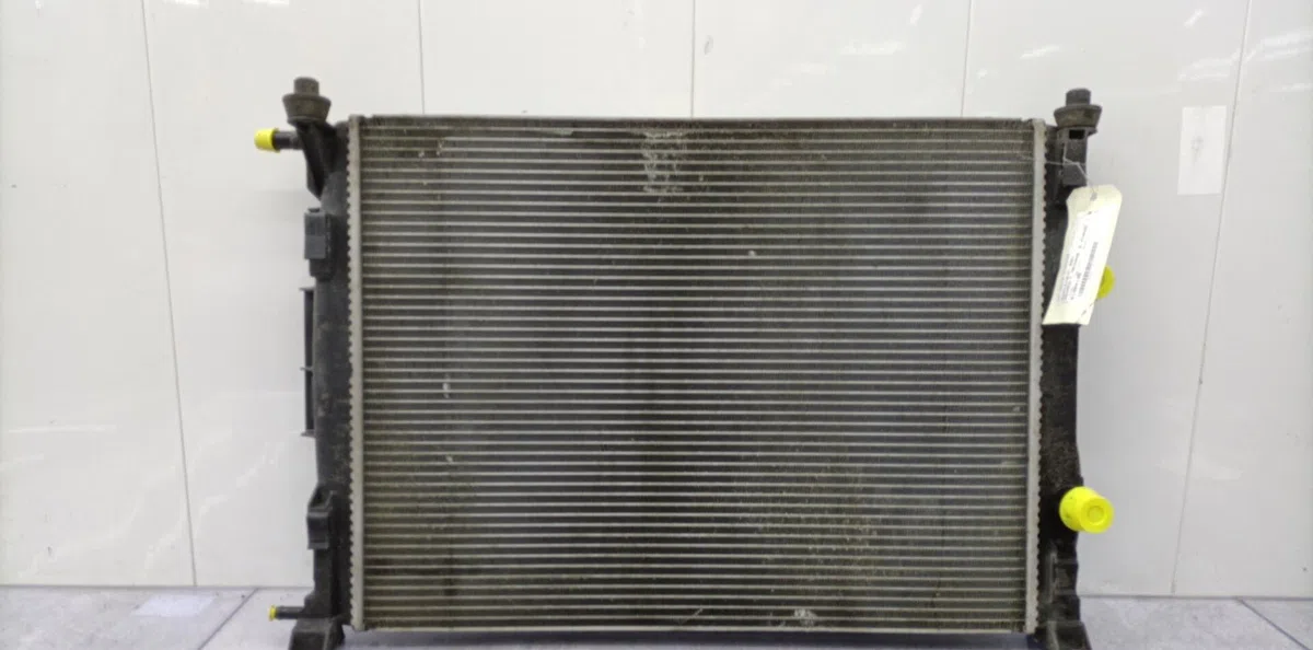 Radiateur RENAULT MEGANE 2 PHASE 1 BREAK occasion