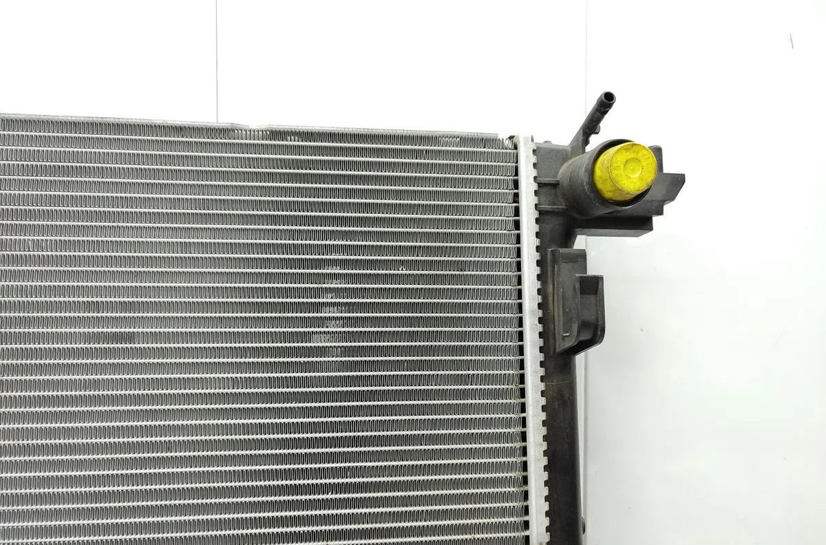 Radiateur RENAULT MEGANE 4 PHASE 1 occasion