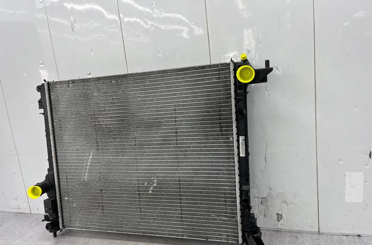 Radiateur RENAULT MEGANE 4 PHASE 1 occasion