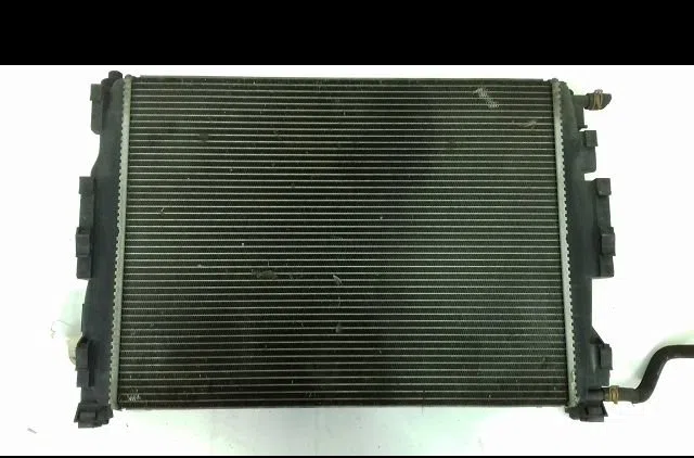 Radiateur Renault MEGANE II (BM0-1_, CM0-1_) 2.0 renault sport (2004-2009) occasion