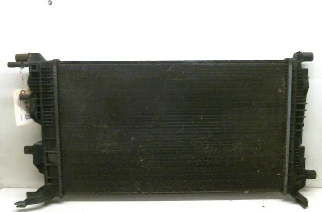 Radiateur Renault MEGANE III Coupé (DZ0-1_) 1.5 dci (dz09, dz0d, dz1f, dz1g, dz14, dz29) (2009-2015) 3 portes occasion