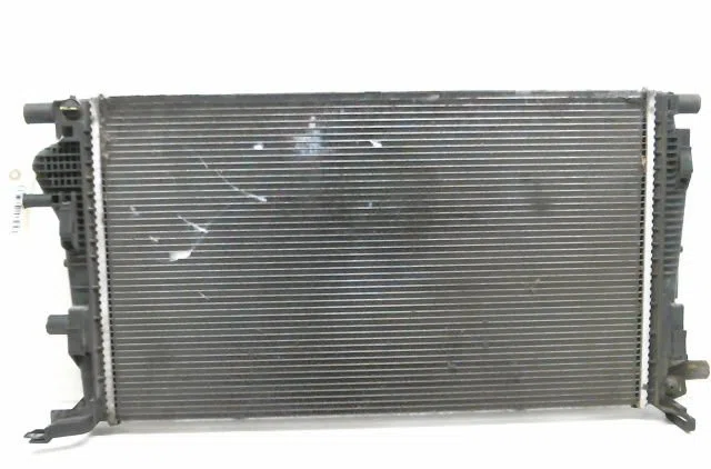 Radiateur Renault MEGANE III Coupé (DZ0-1_) 1.9 dci (dz0n, dz0j, dz1j, dz1k) (2008-2015) occasion