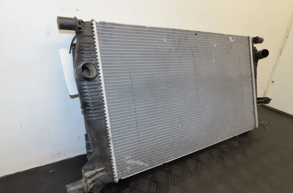 Radiateur RENAULT MEGANE III occasion