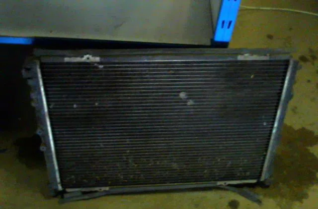 Radiateur RENAULT MEGANE occasion