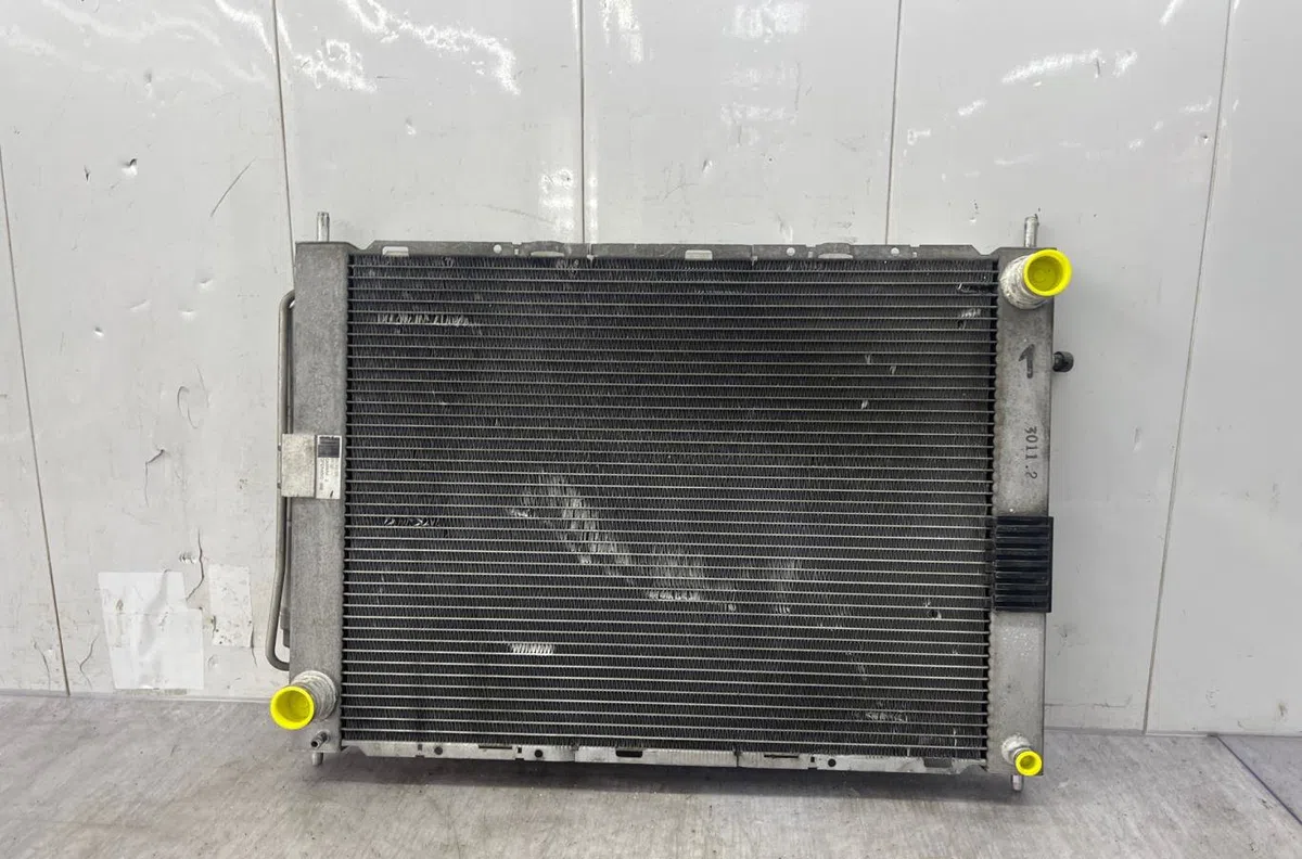 Radiateur RENAULT MODUS PHASE 1 occasion