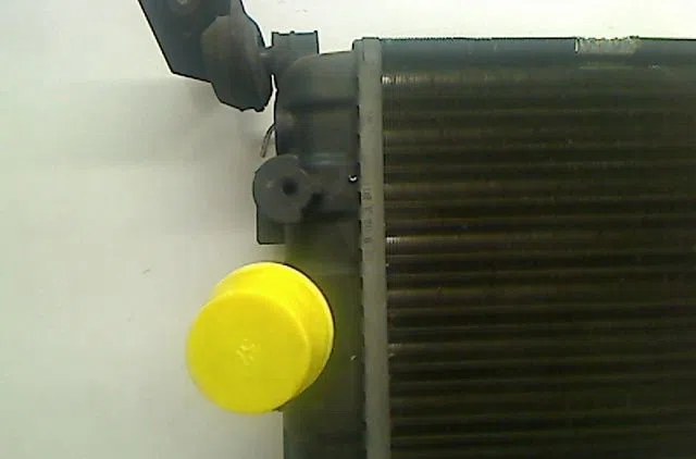 Radiateur Renault SCÉNIC I Monospace (JA0-1_, FA0_) 1.9 dti (ja0n) (1999-2003) occasion