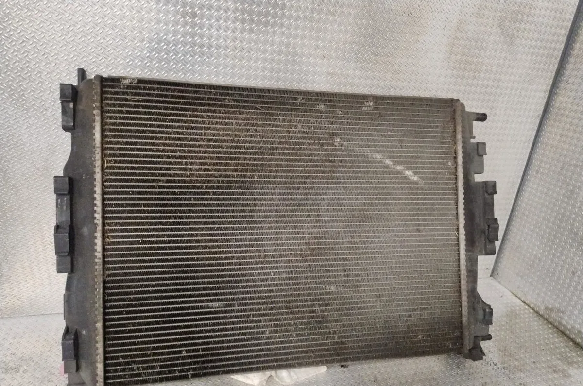 Radiateur Renault SCÉNIC II (JM0-1_) 1.9 dci (jm14) (2005-2008) 5 portes occasion