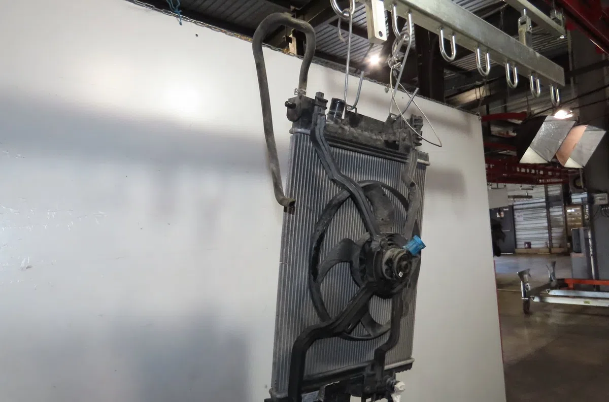 Radiateur Renault TWINGO III (BCM_, BCA_) 1.0 sce 70 (bcmb) (2015) 5 portes occasion