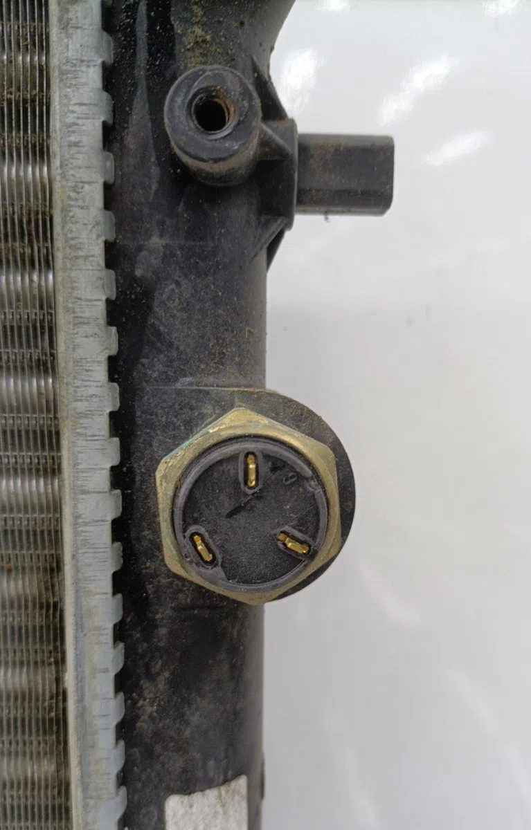 Radiateur SKODA FABIA 1 PHASE 1 BREAK occasion