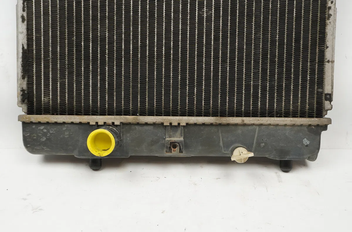 Radiateur Suzuki IGNIS I (FH) 1.3 4wd (rg413) (2000-2003) occasion