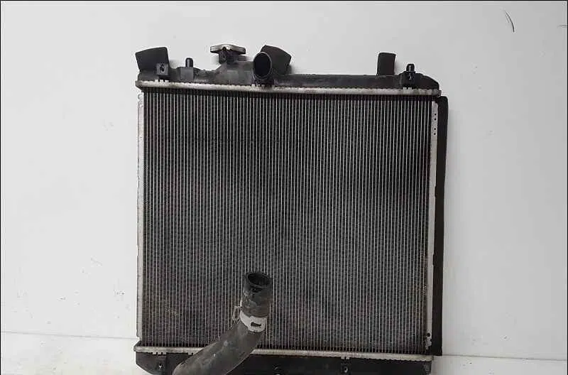 Radiateur SUZUKI SWIFT III occasion