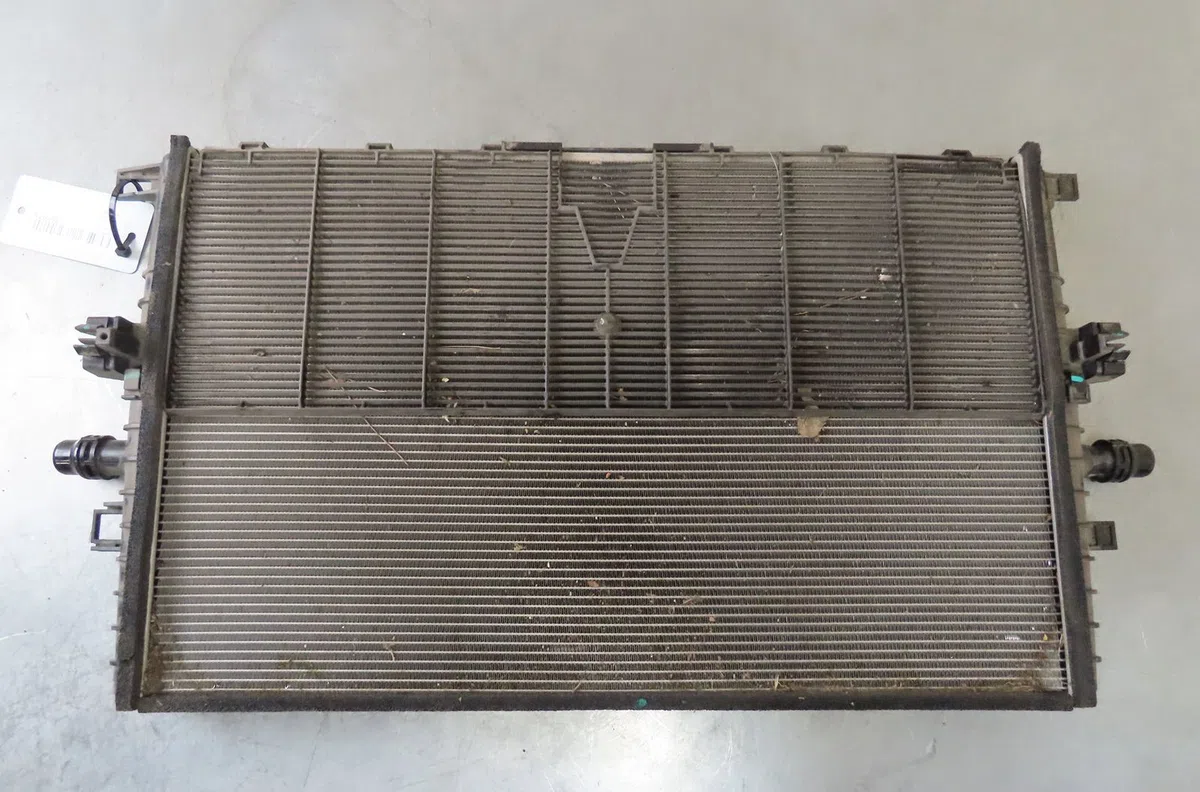 Radiateur Tesla MODEL Y (5YJY) Ev (2019) occasion