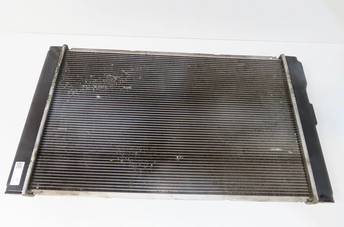 Radiateur Toyota AURIS Break (_E18_) 1.8 hybrid (zwe186_) (2013-2018) occasion
