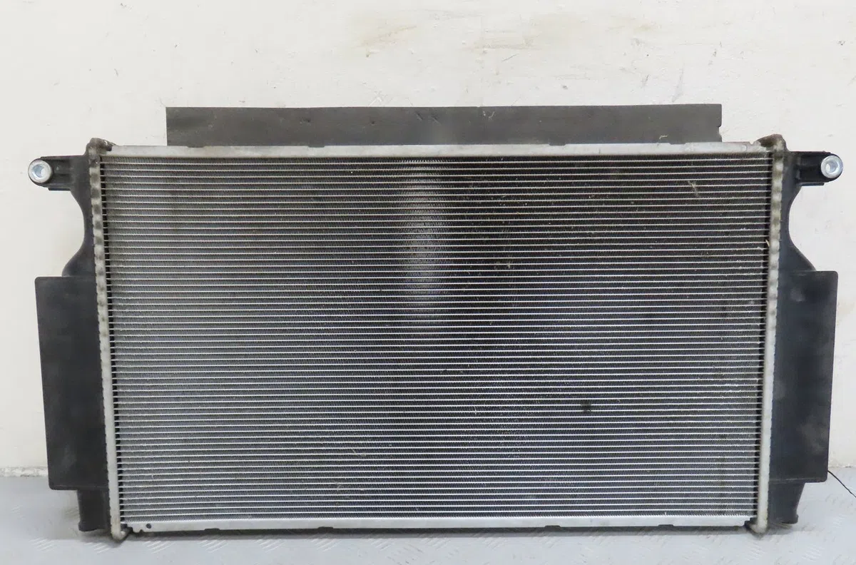 Radiateur Toyota AVENSIS Break (_T27_) 1.6 d4-d (wwt270_) (2015-2018) occasion