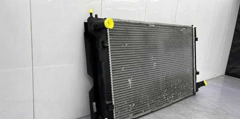 Radiateur TOYOTA COROLLA 10 PHASE 2 occasion