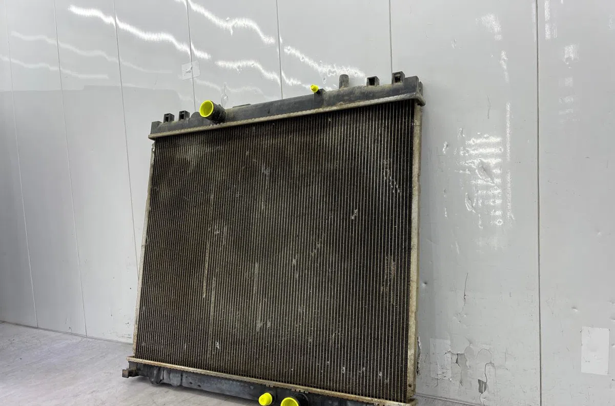 Radiateur TOYOTA HILUX 4 PHASE 3 occasion