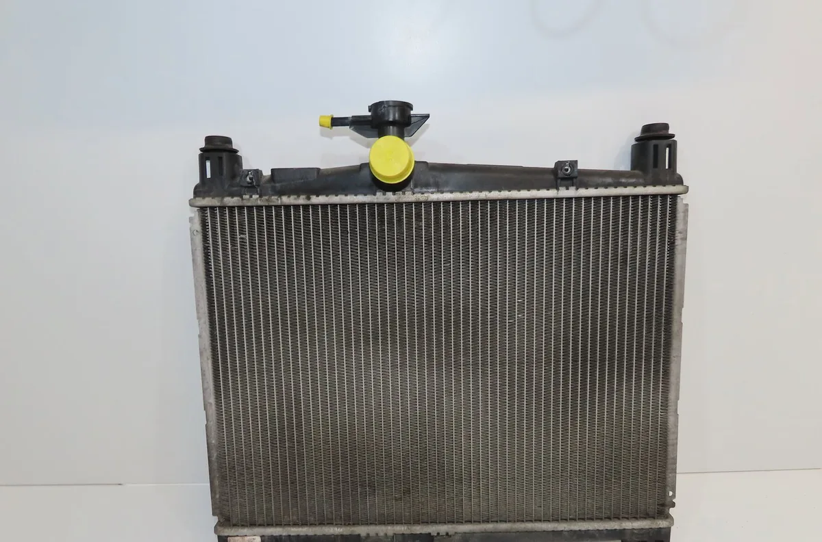 Radiateur Toyota YARIS (_P1_) 1.0 (scp10_) (1999-2005) occasion