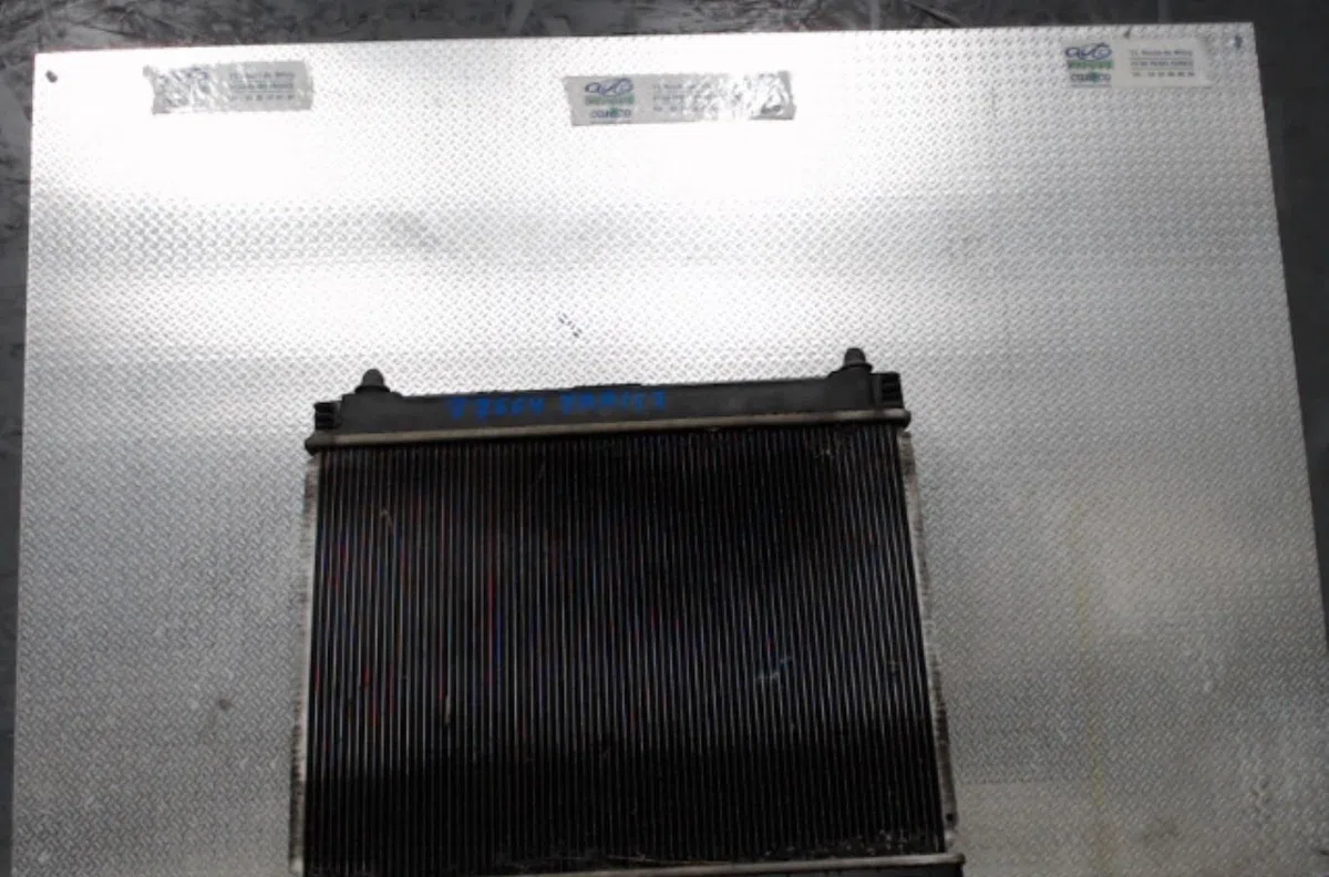 Radiateur Toyota YARIS (_P9_) 1.4 d-4d (nlp90_) (2005-2012) occasion