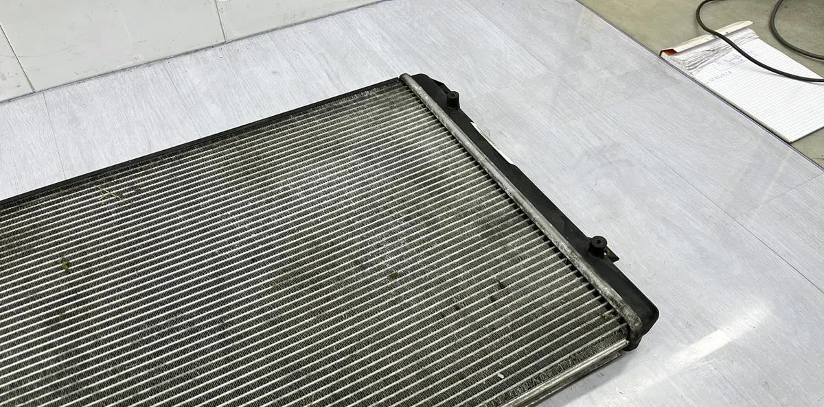 Radiateur VOLKSWAGEN GOLF 5 occasion